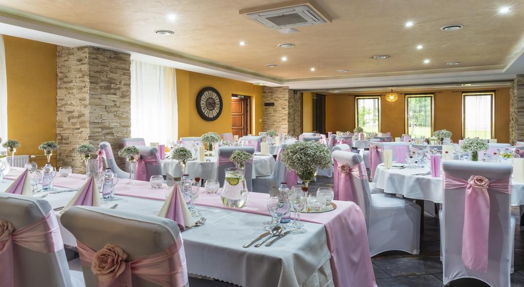 Hotel Polo Пряшів Екстер'єр фото